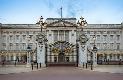 Συναγεργός στη Βρετανία: Ελεγχόμενη έκρηξη στο Μπάκιγχαμ- Άνδρας πέταξε φυσίγγια