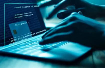 Πάτρα: Της ζήτησε να επιβεβαιώσει το email της και της έκλεψε 7.900 ευρώ