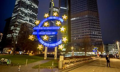 ΕΚΤ: Έβδομη αύξηση επιτοκίων, αλλά όχι και τελευταία-Προστατευμένοι οι Έλληνες με στεγαστικά δάνειο
