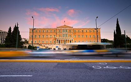ΕΛΣΤΑΤ: Σχεδόν 2 εκατ. πολίτες σε κίνδυνο φτώχειας