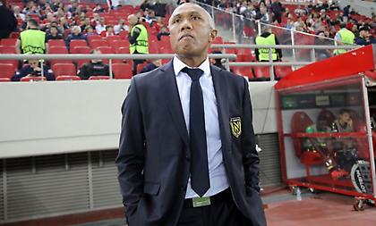 «Δεν ξέρουμε τι πρέπει να κάνουμε»: Αποκαλύψεις για το πώς ήρθε η απόλυση Κομπουαρέ από τη Ναντ