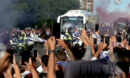 Μυθική ατμόσφαιρα από χιλιάδες οπαδούς στην άφιξη της Ρεάλ!