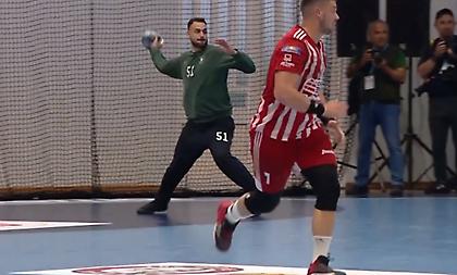 Σοκαριστικός τραυματισμός για τον τερματοφύλακα του Δούκα στον τελικό με τον Ολυμπιακό