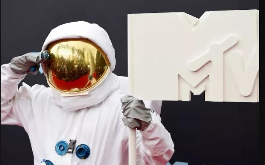 Τέλος εποχής για το MTV News μετά από 36 χρόνια!