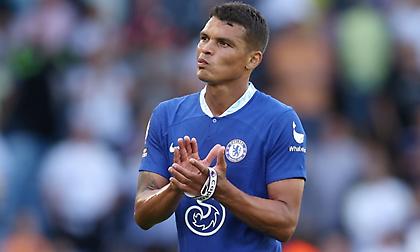 «Σκέφτεται να επιστρέψει στη Φλουμινένσε για να είναι συμπαίκτης με τον Μαρσέλο ο Τιάγκο Σίλβα»