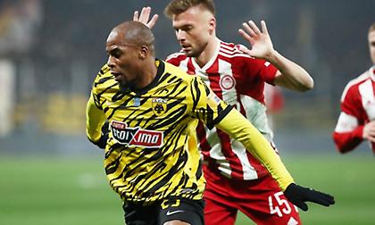 Μέσα ο Σιντιμπέ στην αποστολή της ΑΕΚ για το ματς με τον  Βόλο