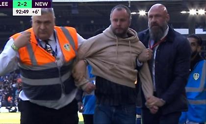 Οπαδός της Λιντς έσπρωξε τον Έντι Χάου πριν τον… μπαγλαρώσει η ασφάλεια!