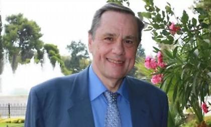 Πέθανε το ιστορικό στέλεχος του ΠΑΣΟΚ, Θανάσης Τσούρας