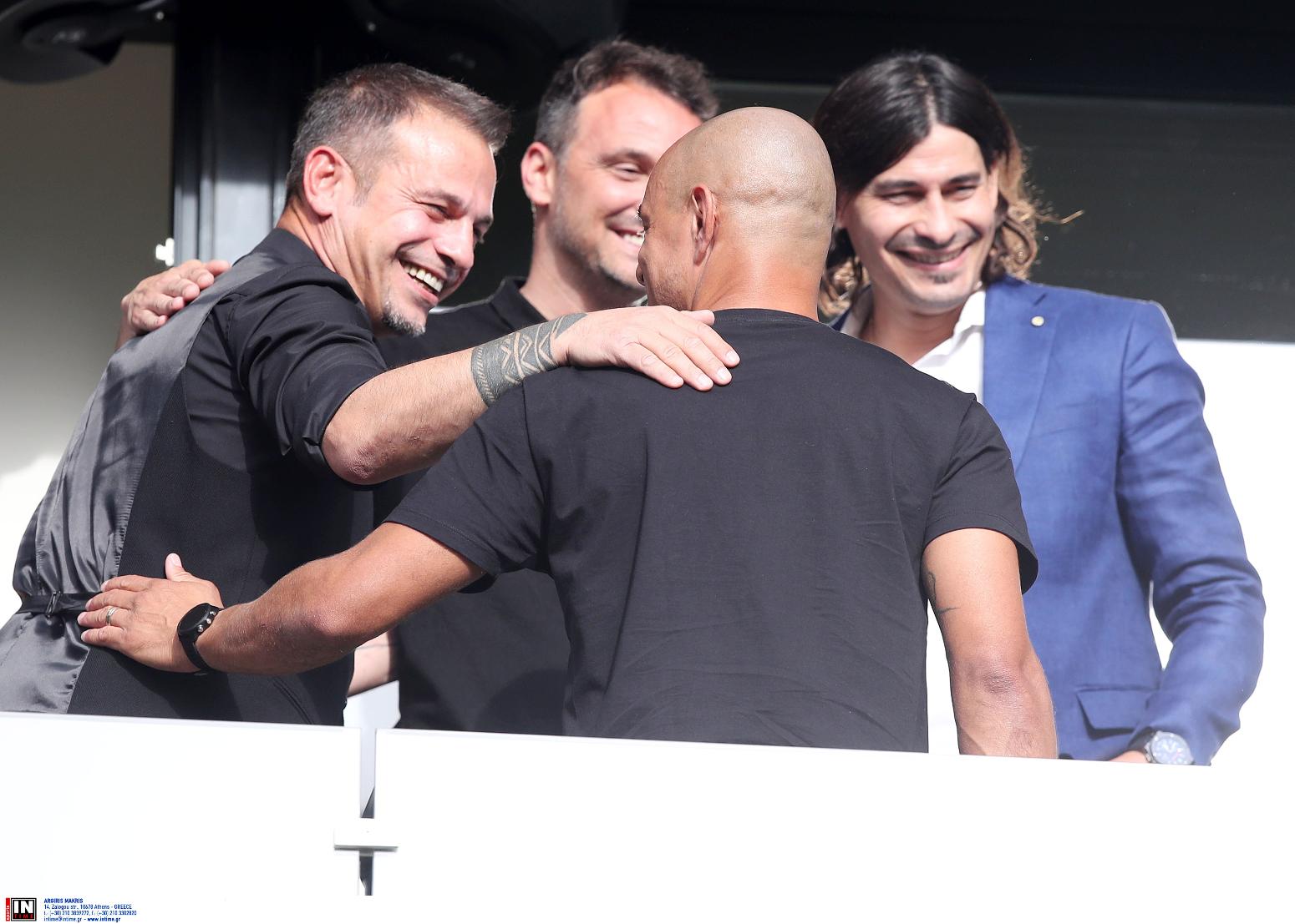 ΑΕΚ: Φωτογραφίες του Ντέμη με Μαντούκα, Μπλάνκο και Σέζαρ