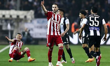 Νικολακόπουλος: «Ο Ολυμπιακός έχασε φέτος τη μάχη από αυτογκόλ, ψεύτικα πέναλτι και Καρυπίδη»