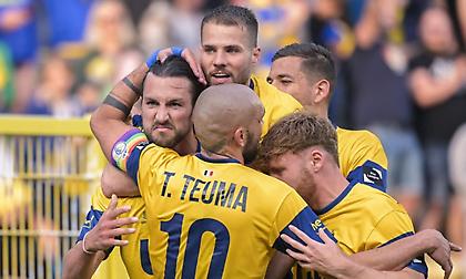 Διέλυσε την Γκενκ και παραμένει στο -1 από την κορυφή η Σεν Ζιλουάζ!