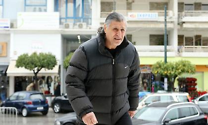 Βαμβακούλας: «Καλύτερα που δεν πήρε πρωτάθλημα ο Ολυμπιακός, θα κάλυπτε τα προβλήματα»