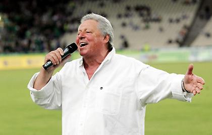 «Έφυγε» ο Γιάννης Βογιατζής - Είχε τραγουδήσει τον ύμνο του Παναθηναϊκού