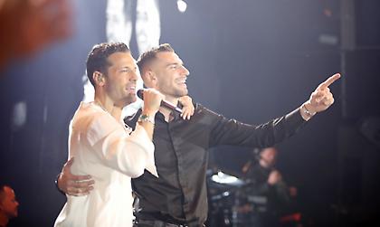 «Ντρίμπλα» Μάνταλου και χόρεψε ζεϊμπέκικο ο Μήτογλου!