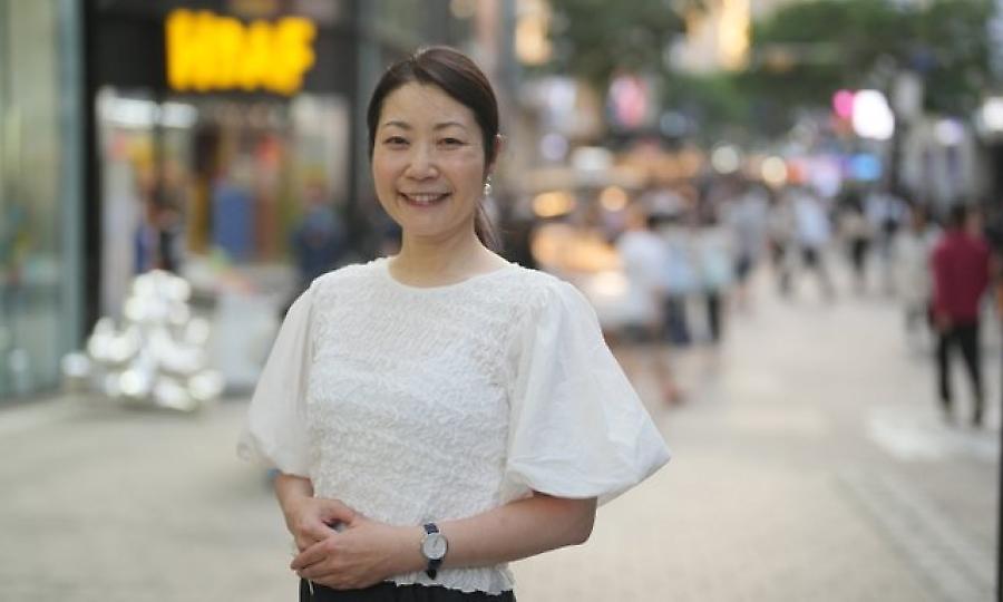 Σεμινάρια «χαμόγελου» στην Ιαπωνία - «Ξεχάσαμε πως γίνεται φορώντας τις μάσκες»