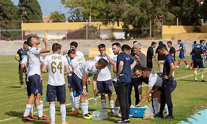 Κωστούλας: «Ζητώ συγγνώμη για την άσεμνη χειρονομία, δεν είναι κάτι που με τιμάει»
