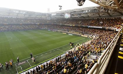 AEK: «Δεν θα μπει ποτέ ξανά στη ζωή του στο γήπεδο αυτός που πέταξε τη φωτοβολίδα»