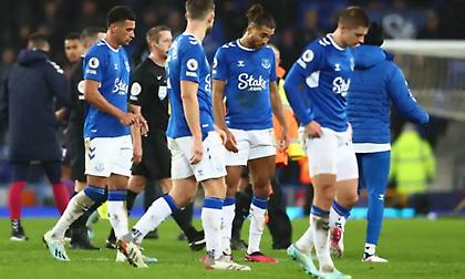 Έπος: Γυναίκα βρήκε διαρκείας οπαδού της Έβερτον και εκείνος της είπε να το κρατήσει!