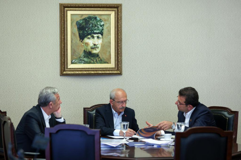 Άνοιγμα Ερντογάν: Θα συνομιλώ με ΗΠΑ, με Ρωσία, με Κίνα