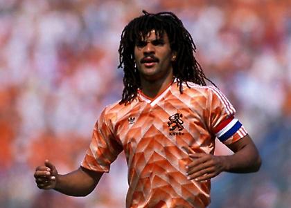 Κουίζ: Μπορείς το 10/10 με ξένους παιχταράδες των 90s;