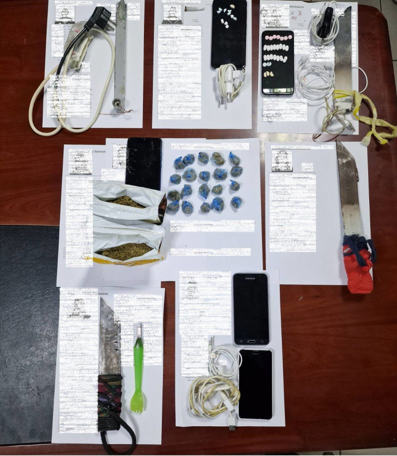 Όπλα και ναρκωτικά στα κελιά των Φυλακών Δομοκού