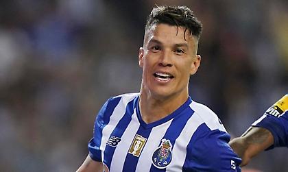 Aποχωρεί από την Πόρτο και γίνεται συμπαίκτης με τον Γκιγιέρμε ο Ουρίμπε!