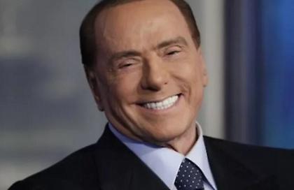Σίλβιο Μπερλουσκόνι: Εξιτήριο από το νοσοκομείο μετά από 45 ημέρες νοσηλείας