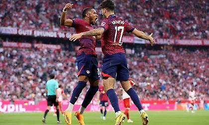 Επική ανατροπή της Λειψίας στο Μόναχο κόντρα στην Μπάγερν, κάνει… δώρο τον τίτλο στην Ντόρτμουντ!