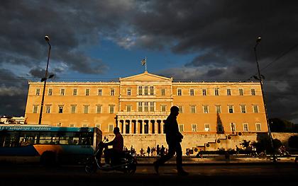 Οι προκλήσεις της «επόμενης μέρας» – Τι λένε οι οίκοι για την επενδυτική βαθμίδα