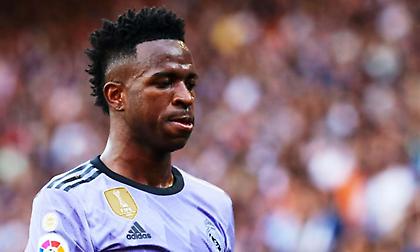 Ρεάλ για Βινίσιους: «Τέτοιες επιθέσεις συνιστούν έγκλημα μίσους - Θα κάνουμε καταγγελία»