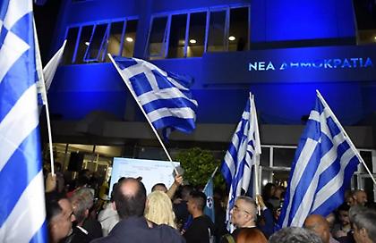 Ιστορική νίκη της ΝΔ με πάνω από 20 μονάδες διαφορά στο 96,03% της ενσωμάτωσης