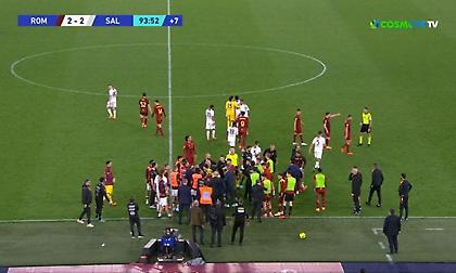 Άναψαν τα... αίματα στο φινάλε του Ρόμα-Σαλερνιτάνα