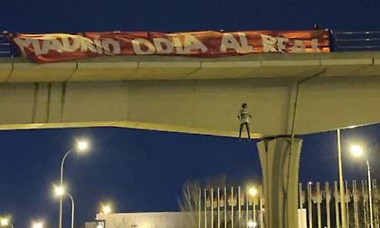 Ρεάλ Μαδρίτης: Τέσσερις συλλήψεις για την κρεμασμένη κούκλα με τη φανέλα του Βινίσιους