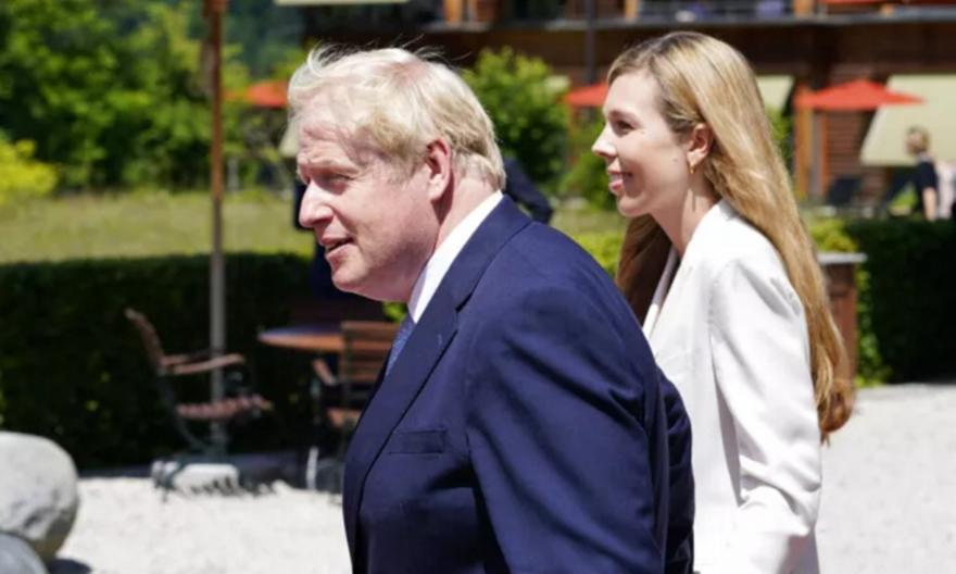 Μπόρις Τζόνσον: Παραπέμπεται σε αστυνομική έρευνα