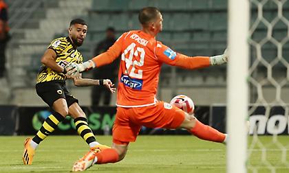 Η μαγική ντρίμπλα του Πάολο Φερνάντες και το γκολ του για το 2-0 της ΑΕΚ και το… τρίτο νταμπλ!