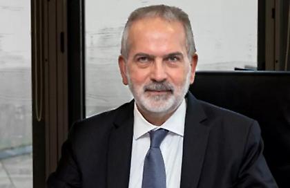 Ποιος είναι ο νέος υπηρεσιακός πρωθυπουργός Γιάννης Σαρμάς