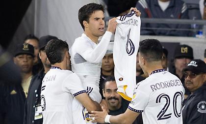 O Κιελίνι αποκάλεσε «κλόουν» τον Πουτζ για τον πανηγυρισμό α λα... Μέσι