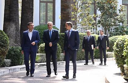 Εκλογές 2023: Ποιες έδρες επιλέγουν να κρατήσουν οι πολιτικοί αρχηγοί