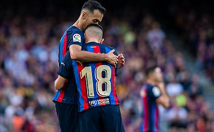 Τα συγκινητικά λόγια από Άλμπα και Μπουσκέτς μετά το «αντίο» τους στους οπαδούς της Μπαρτσελόνα!