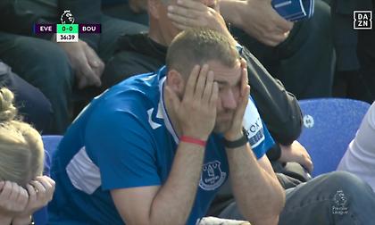 Απογοητευμένοι οι οπαδοί της Έβερτον στο «Γκούντισον Παρκ» μετά το γκολ της Λέστερ