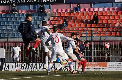 Super League 2: «Τελικός» για Απόλλωνα Πόντου και Βέροια στο Κιλκίς