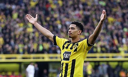 Ο Μπέλινγκαμ αποχαιρέτησε τους συμπαίκτες του με δώρα