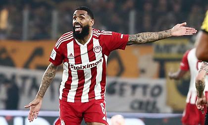 Σταματέλος: «Τιμούν την προσφορά του Εμβιλά στον Ολυμπιακό, αλλά...»