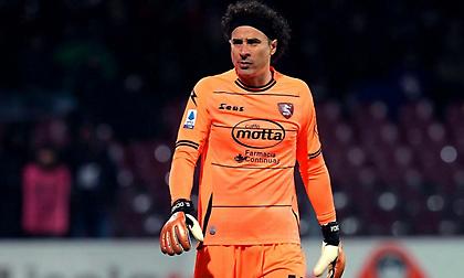 «Ανανεώνει για έναν χρόνο με τη Σαλερνιτάνα ο Οτσόα»