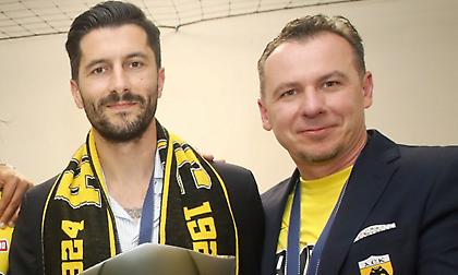 Τσακίρης: «Άψογη η συνεργασία Κονέ και Κουχάρσκι - Οι θέσεις που θα πάρει παίκτες η ΑΕΚ»