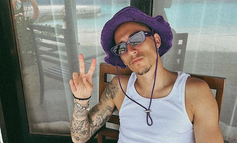 Ο… καλοκαιρινός Τσιμίκας απολαμβάνει διακοπές στις Μαλδίβες