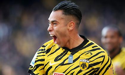 Ξεκίνησε δουλειά στο γυμναστήριο ο Αραούχο (pics)