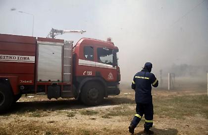 Οριοθετήθηκε η φωτιά στον Ασπρόπυργο