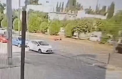 Βίντεο: Η στιγμή του τροχαίου στην Κηφισίας - Σε σοβαρή κατάσταση το 3χρονο κοριτσάκι