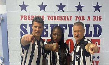 Διαιτητής στο τηλεοπτικό show των Gladiators ο Μαρκ Κλάτενμπεργκ!